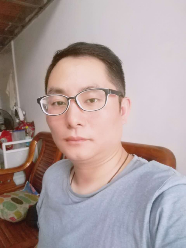 流星的尾巴的第一张照片--龙海征婚网