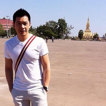 稳稳的男人的第一张照片--龙海征婚网