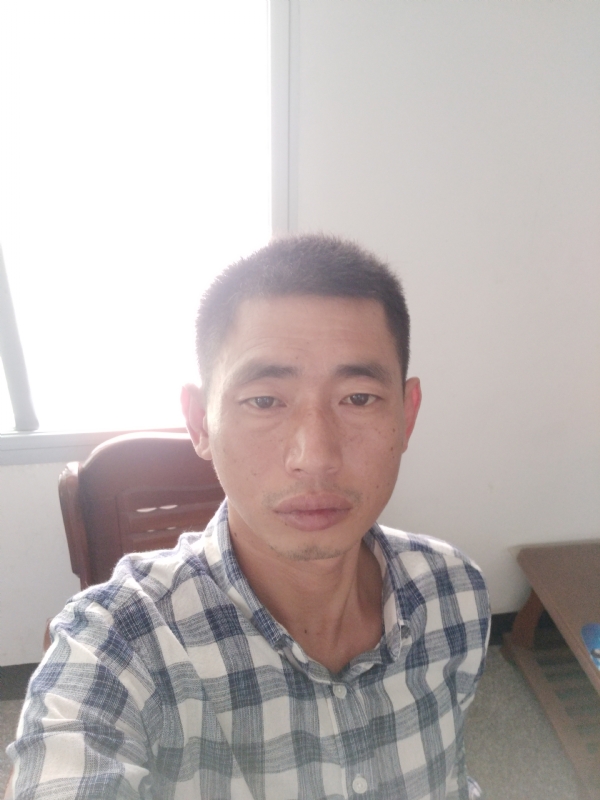 不期而遇的第一张照片--龙海征婚网