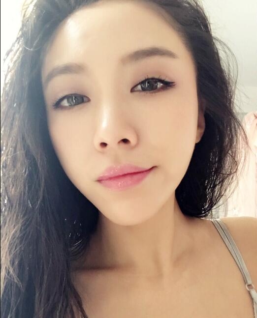 欣欣的第二张照片--龙海征婚网