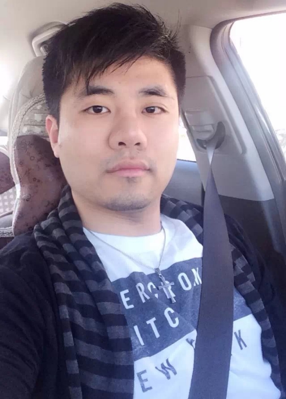 侯爵的第二张照片--龙海征婚网