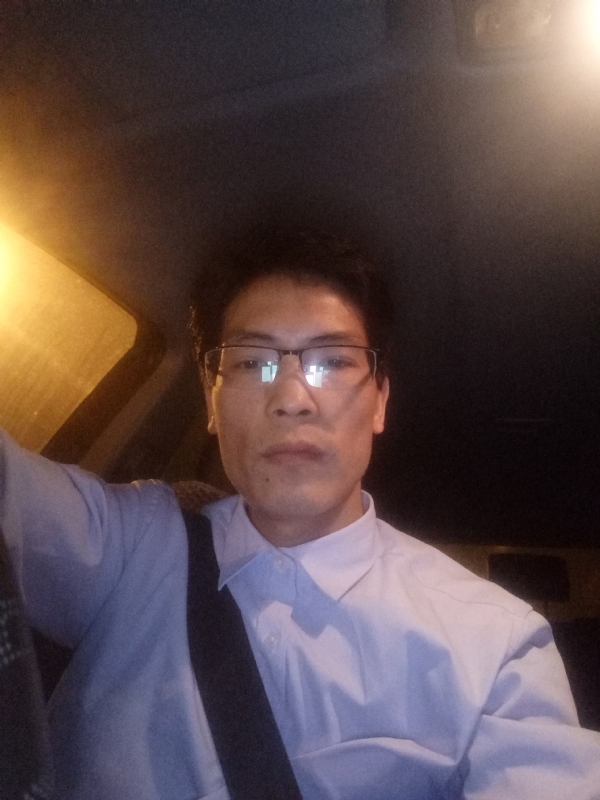 爱也要以诚相待的第三张照片--龙海征婚网