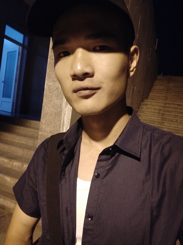 各取所需的第一张照片--龙海征婚网