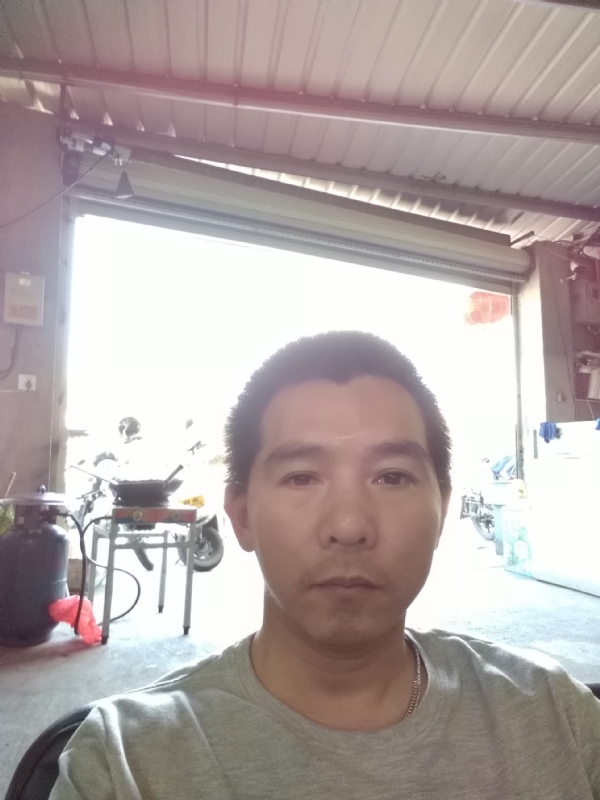 龙骑士的第一张照片--龙海征婚网