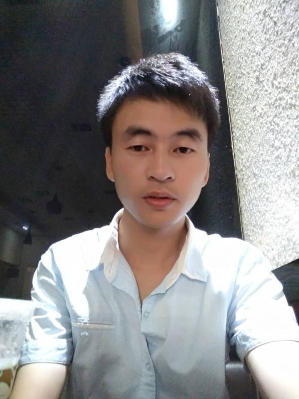 再见理想的第一张照片--龙海征婚网