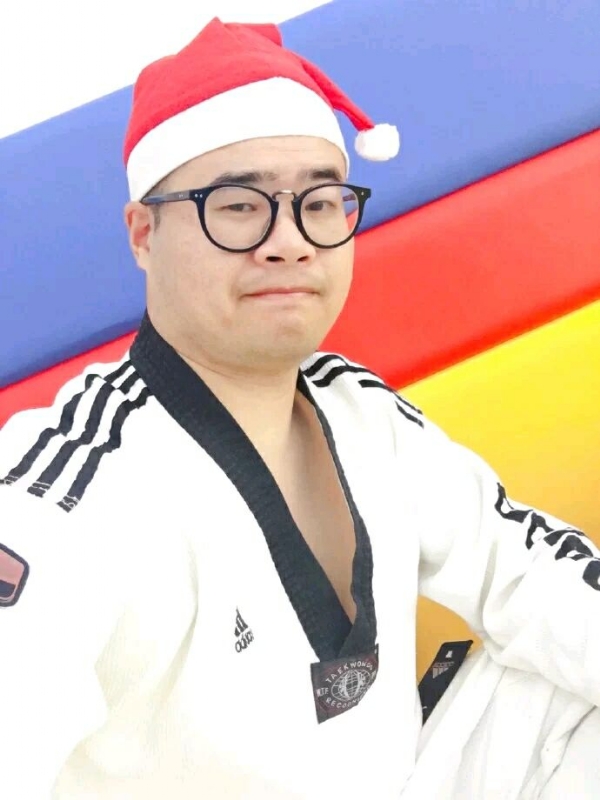 何当重相见的第一张照片--龙海征婚网