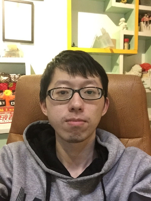 桀桀的第一张照片--龙海征婚网