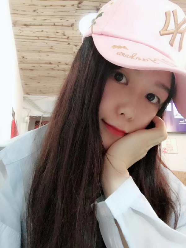 丹丹的第一张照片--龙海征婚网