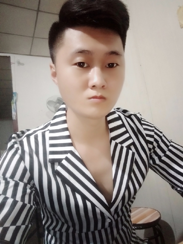 随遇而安的第一张照片--龙海征婚网