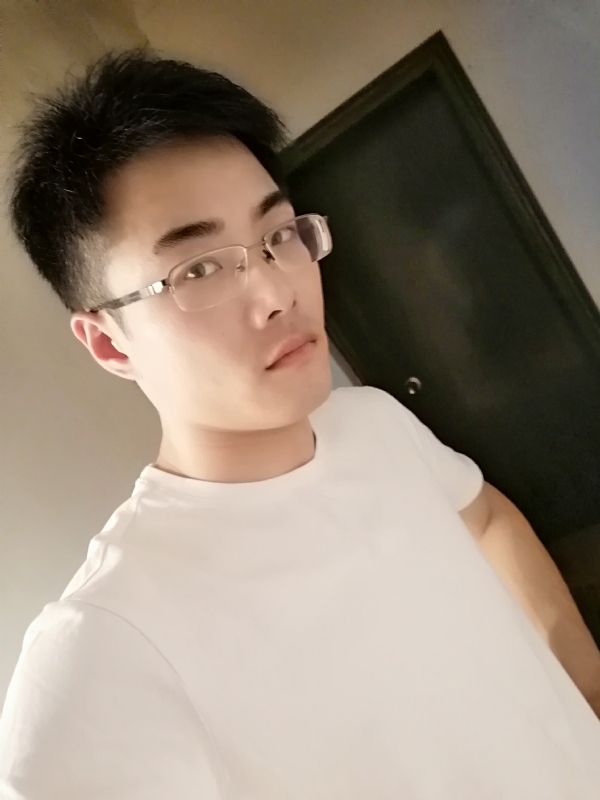 辉的第一张照片--龙海征婚网