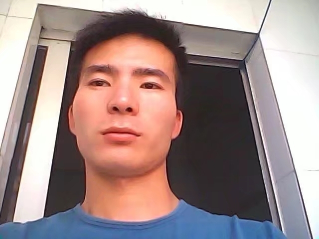 冰冻水果郎的第一张照片--龙海征婚网