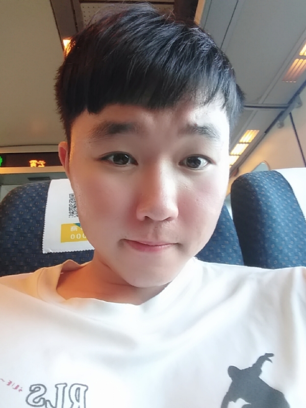 爱玉的第一张照片--龙海征婚网