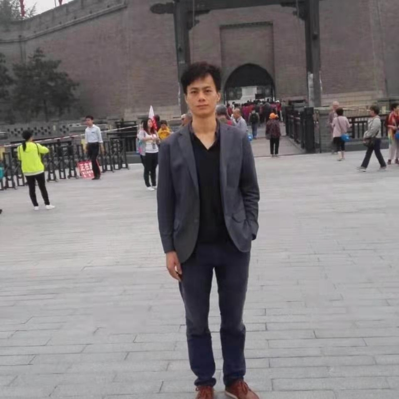 认真的第一张照片--龙海征婚网