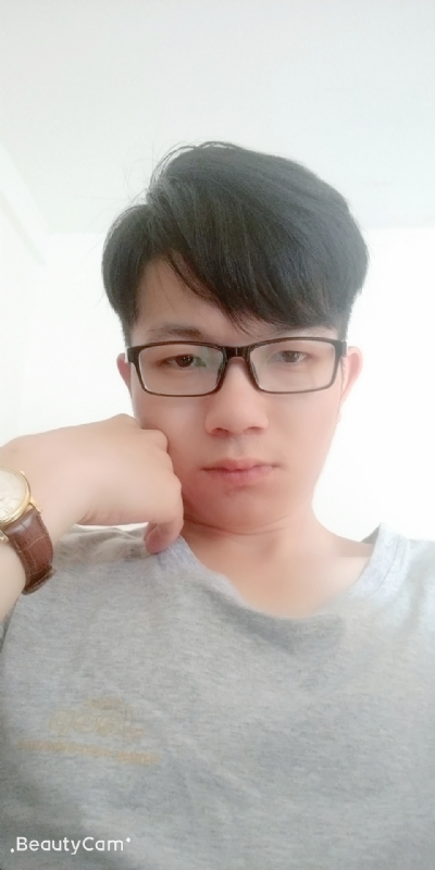 愿得一人心的第一张照片--龙海征婚网