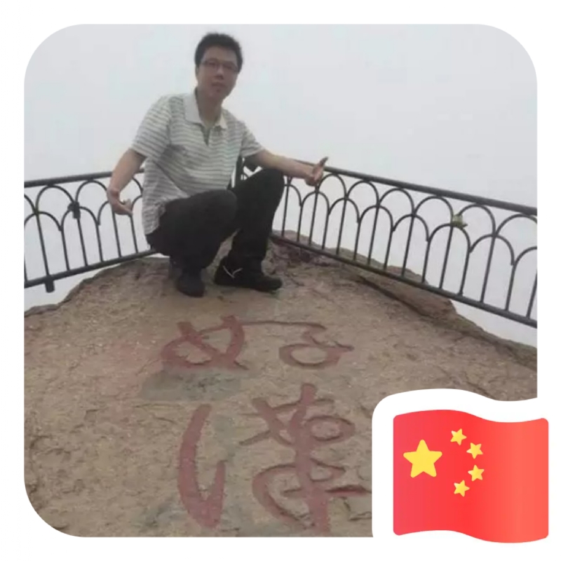 一只小虎牙的第一张照片--龙海征婚网
