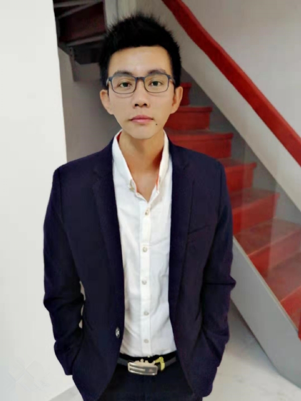 林智明的第一张照片--龙海征婚网