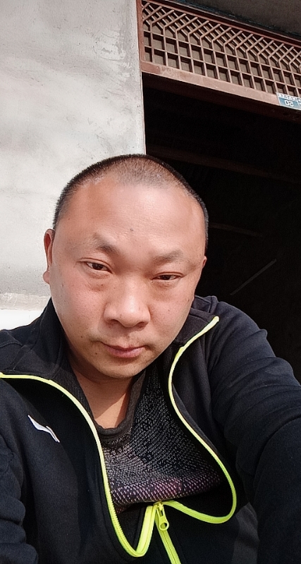 马克的第一张照片--龙海征婚网