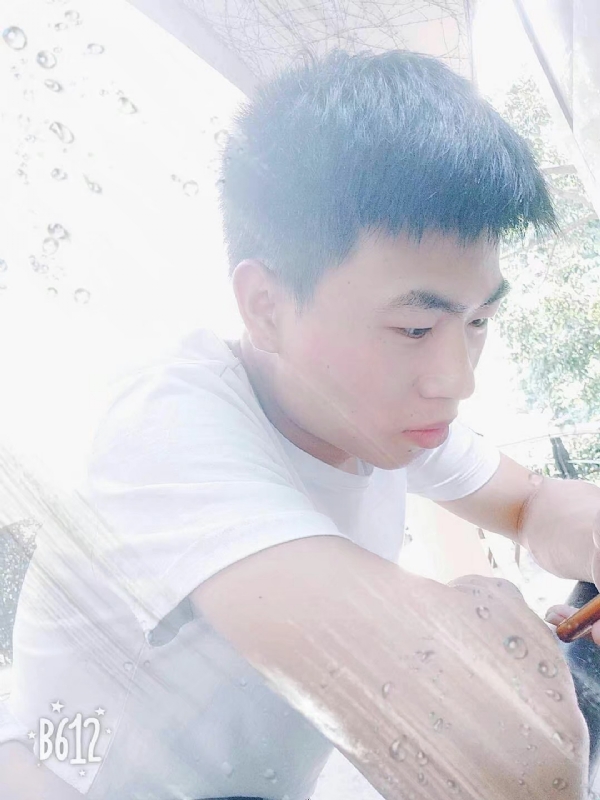 对她说晚安的第一张照片--龙海征婚网