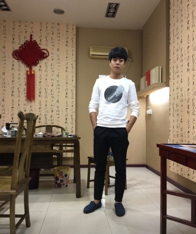 小贱哥的第二张照片--龙海征婚网