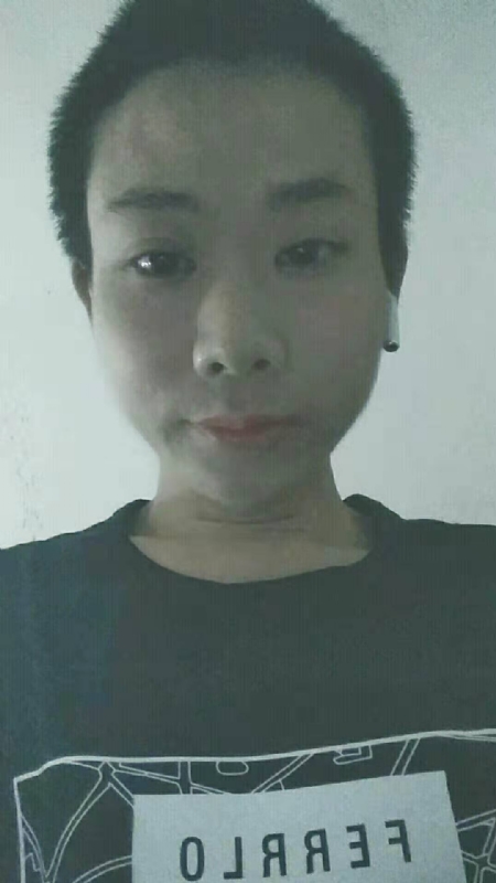 水中月的第一张照片--龙海征婚网
