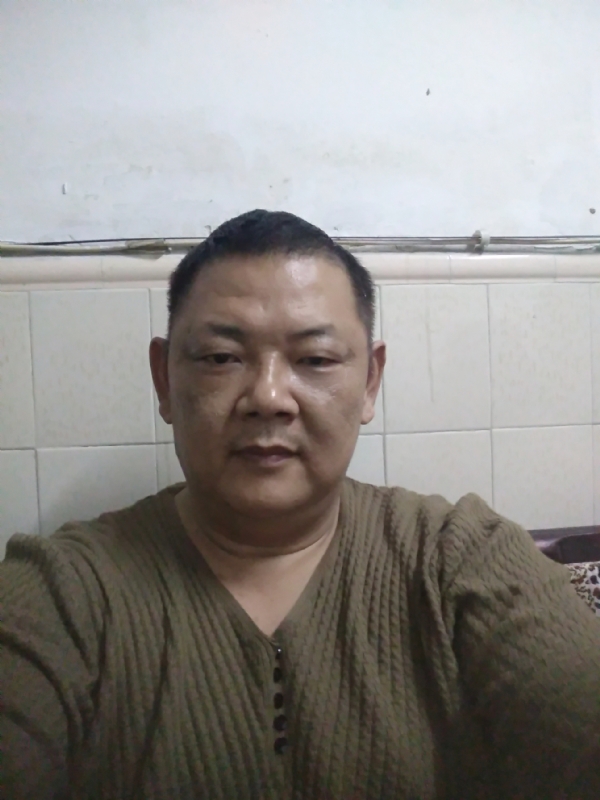 馋花拜柳的第二张照片--龙海征婚网