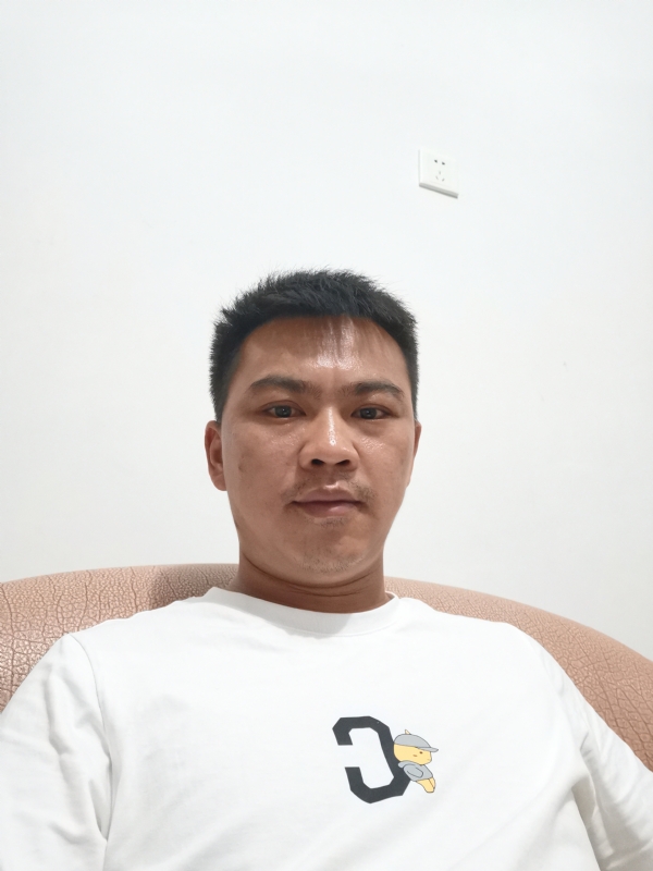 冰封的第一张照片--龙海征婚网