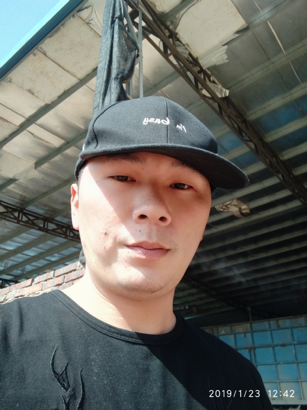 小蔡的第一张照片--龙海征婚网