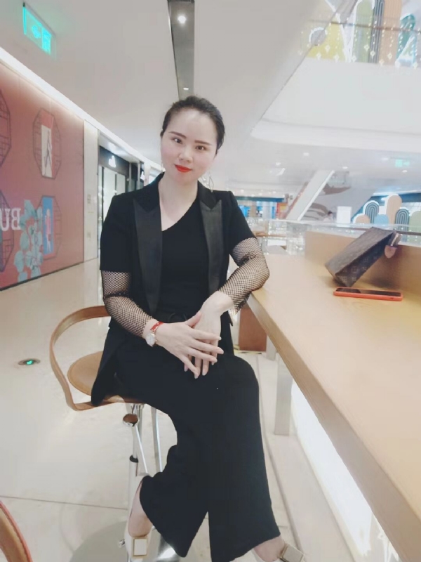 洒脱666的第一张照片--龙海征婚网