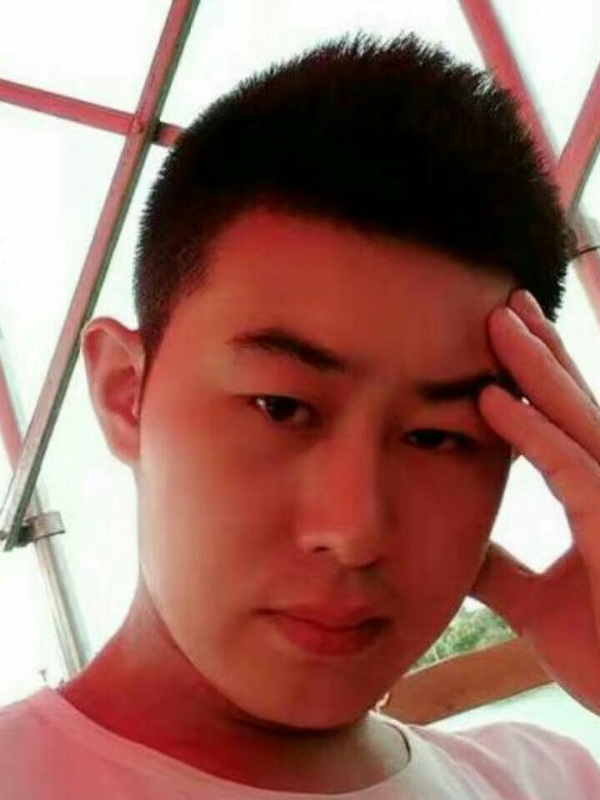 淡漠的第二张照片--龙海征婚网