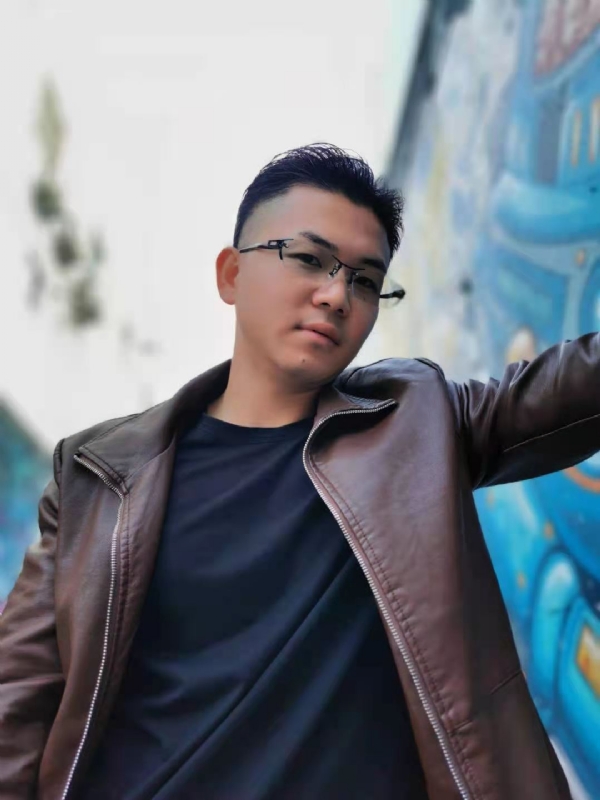 清歌曼舞的第一张照片--龙海征婚网