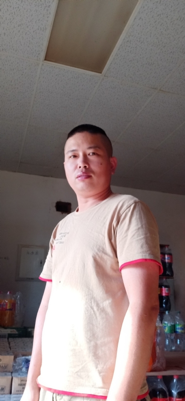 有心人的第三张照片--龙海征婚网