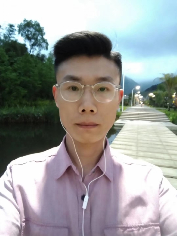 彩虹的第一张照片--龙海征婚网