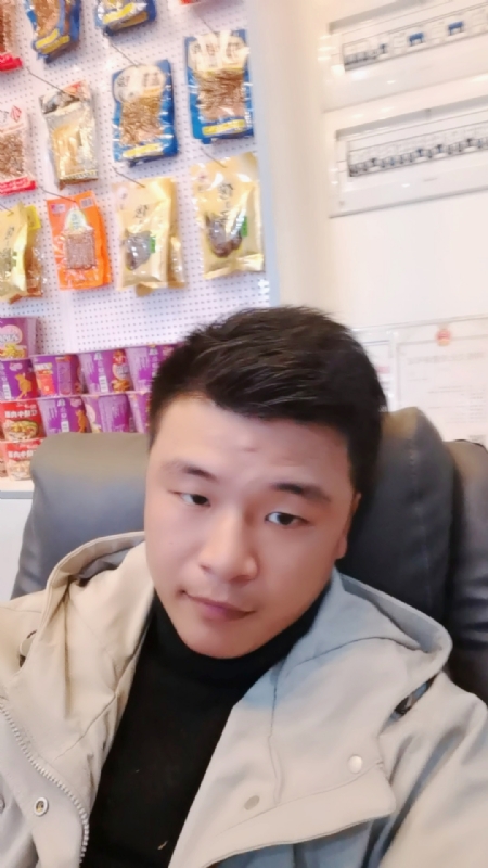 小宇的第一张照片--龙海征婚网