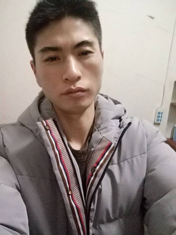 花若离枝的第一张照片--龙海征婚网