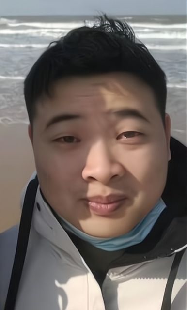 野生设计师的第一张照片--龙海征婚网