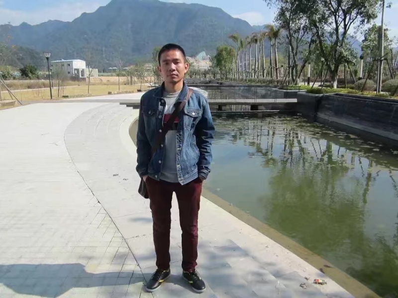 心中有海的第一张照片--龙海征婚网