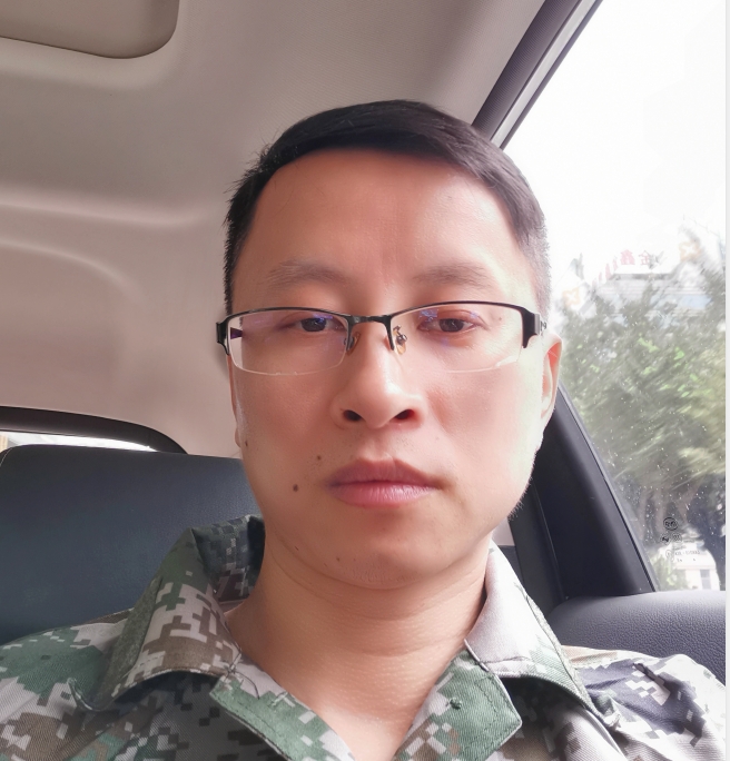 风来云意的第一张照片--龙海征婚网