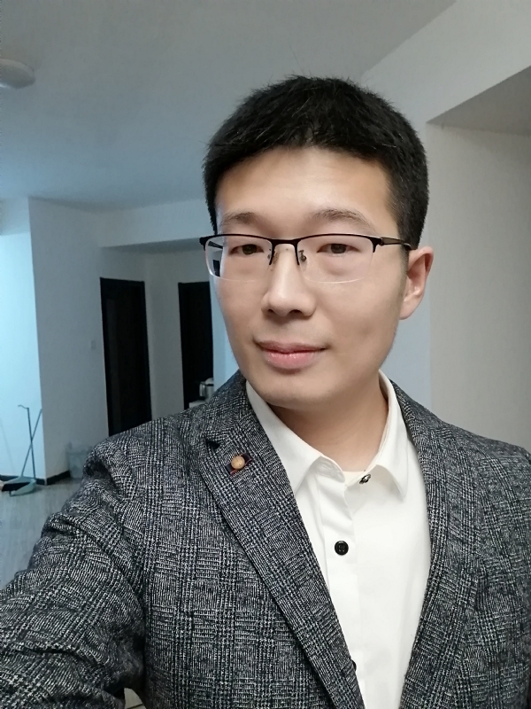 爱你100年的第一张照片--龙海征婚网