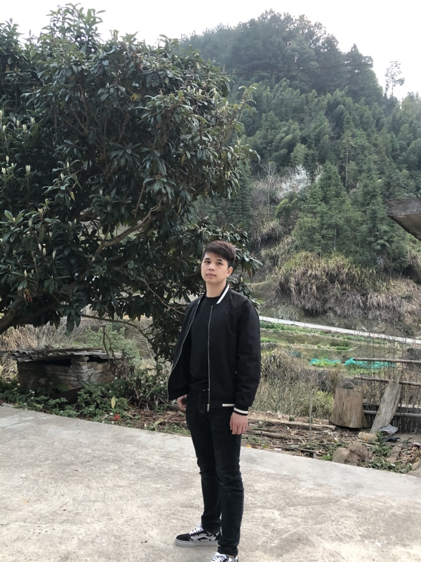 随遇而安的第一张照片--龙海征婚网