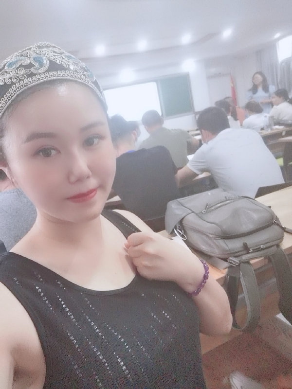 冰欣的第一张照片--龙海征婚网