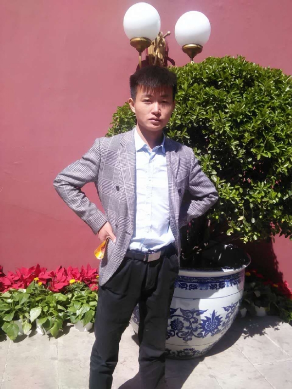 黎明之光的第二张照片--龙海征婚网