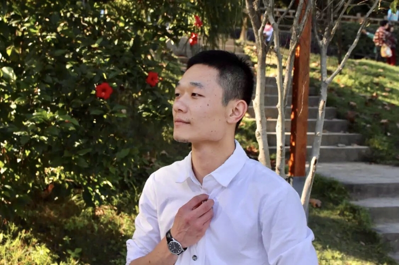 落落大方的第一张照片--龙海征婚网