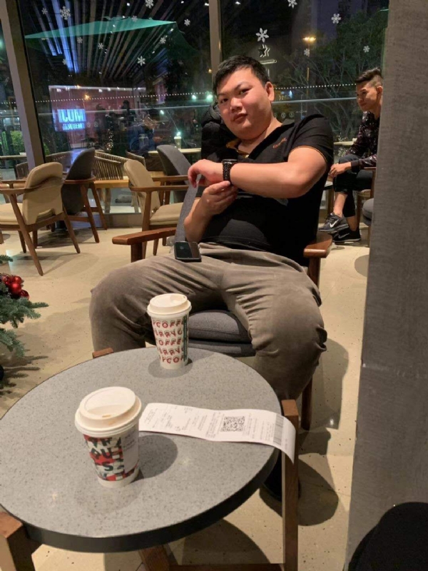 华熙的第二张照片--龙海征婚网