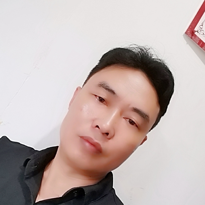 雪山之峰的第一张照片--龙海征婚网
