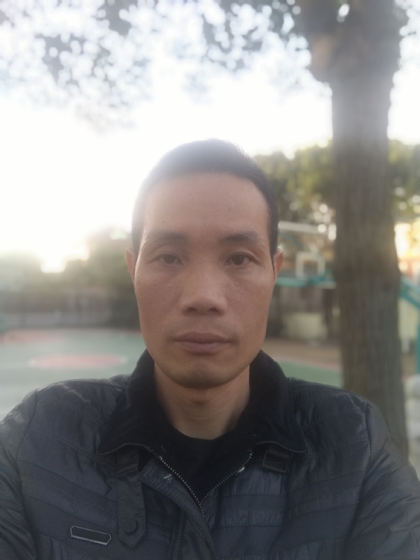 王耀明的第一张照片--龙海征婚网