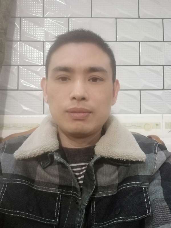 枫叶飘影的第一张照片--龙海征婚网