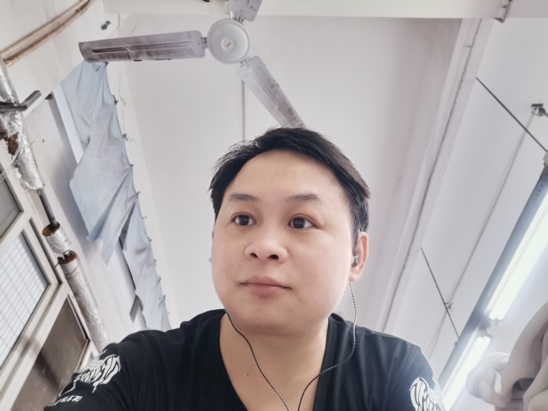 记忆抹尘埃的第一张照片--龙海征婚网