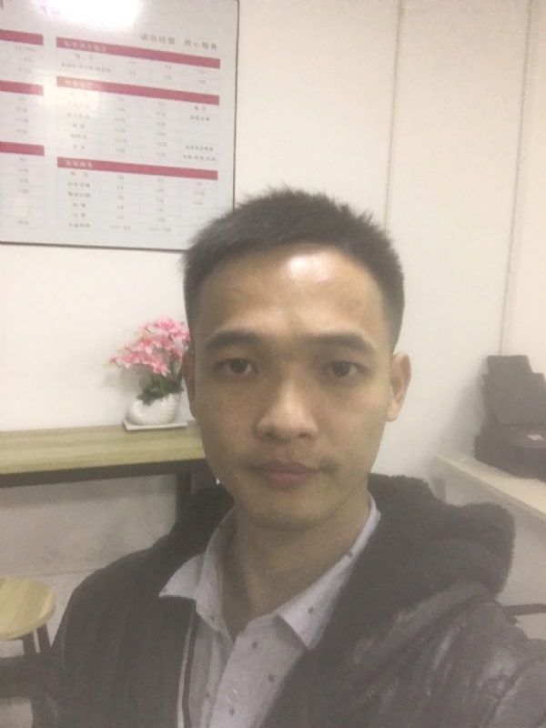 法律人小陈的第一张照片--龙海征婚网