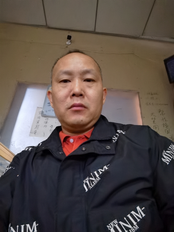 老李的第一张照片--龙海征婚网