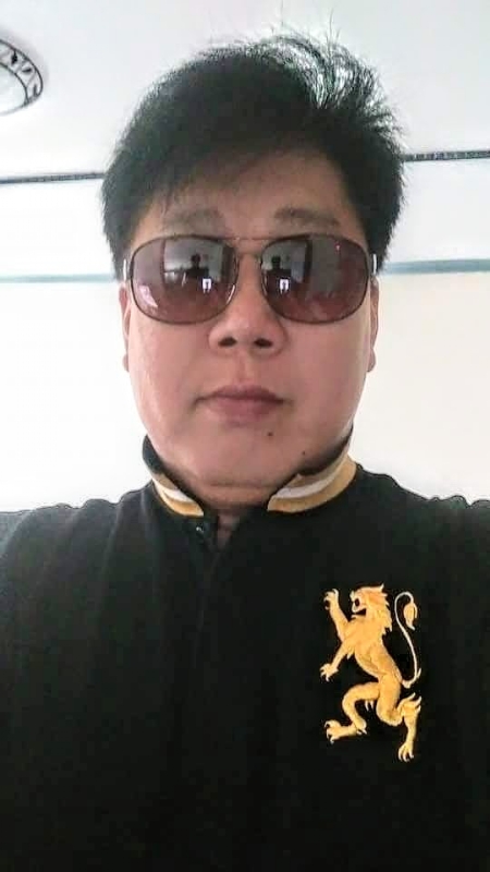 含笑半步癲的第一张照片--龙海征婚网